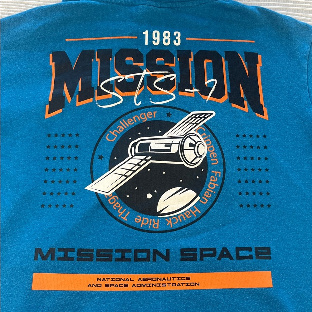 NASA 1983 Mission STS-7 Men’s Size Large Hoodie Modern Reprint Pre Owned